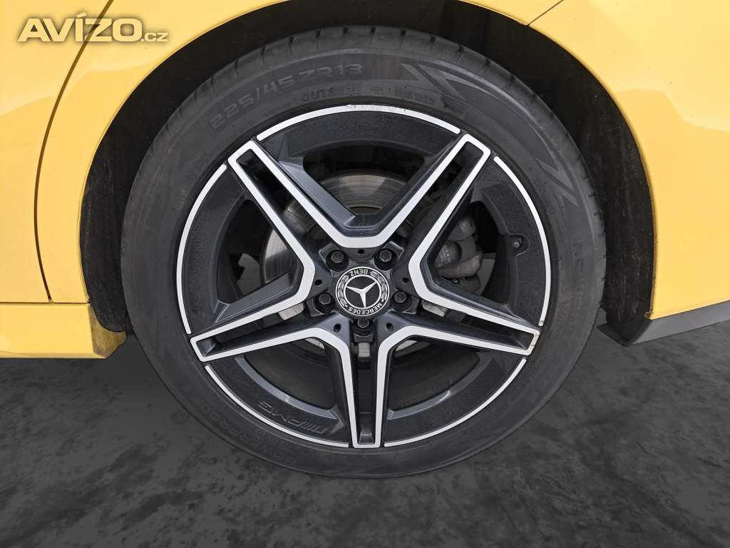 Foto inzerátu Mercedes CLA 200 d 4MATIC