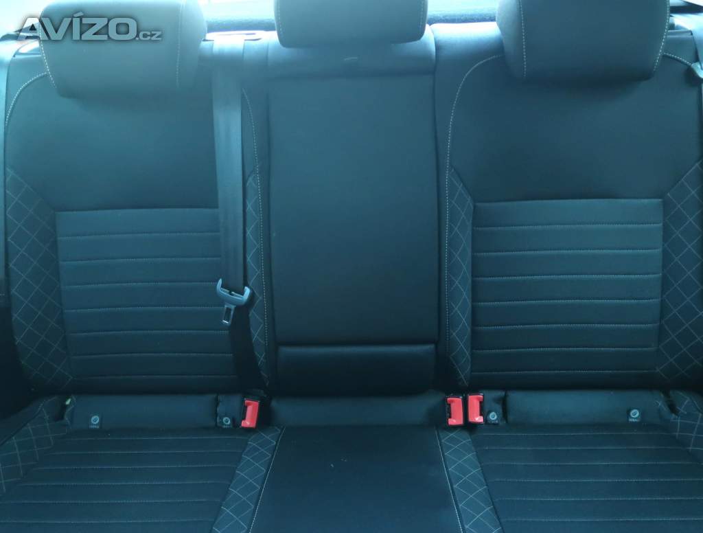 Foto inzerátu Skoda Rapid 1.0 TSI