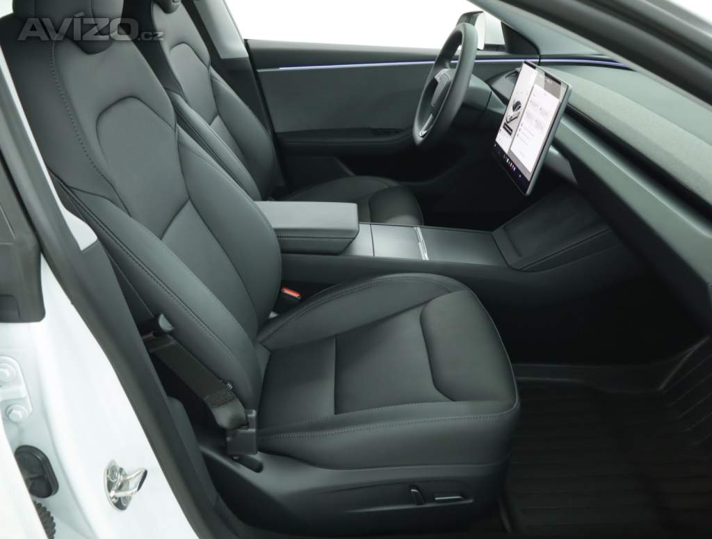 Foto inzerátu Tesla Model 3 Standard Range LFP
