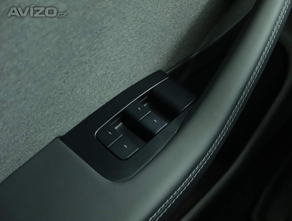 Foto inzerátu Tesla Model 3 Standard Range LFP