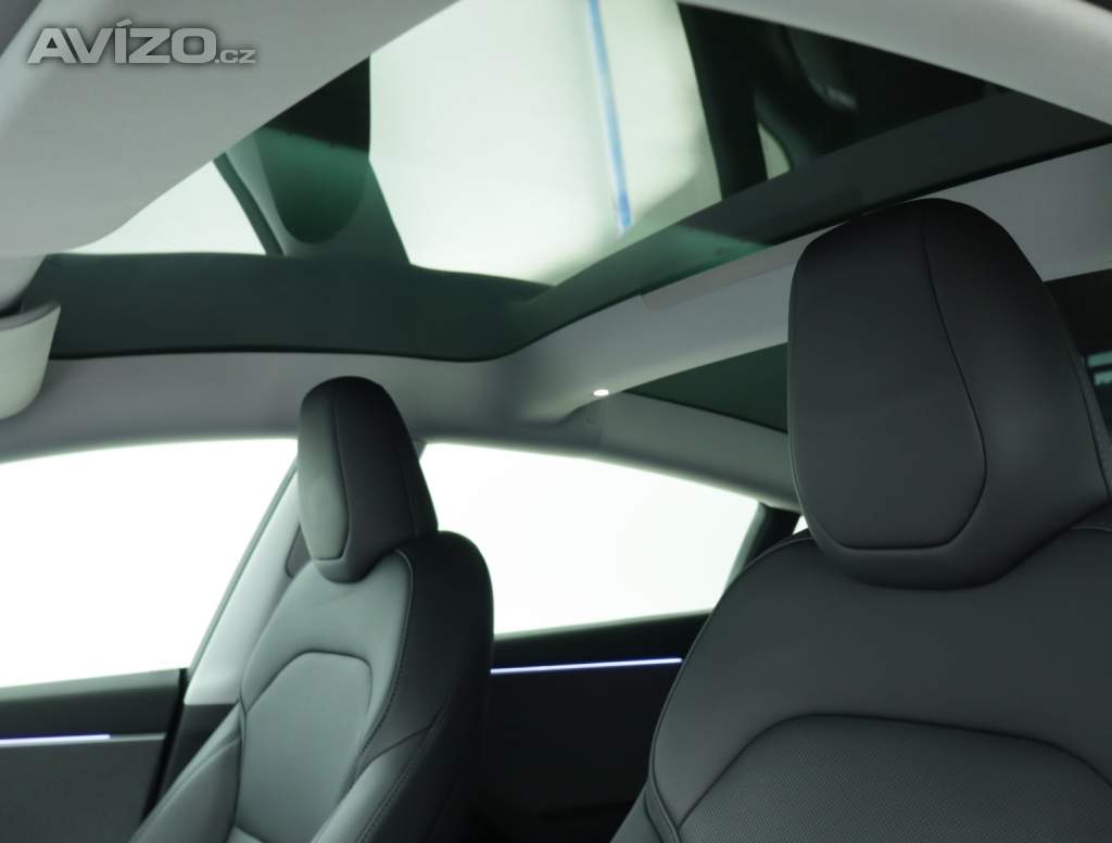 Foto inzerátu Tesla Model 3 Standard Range LFP