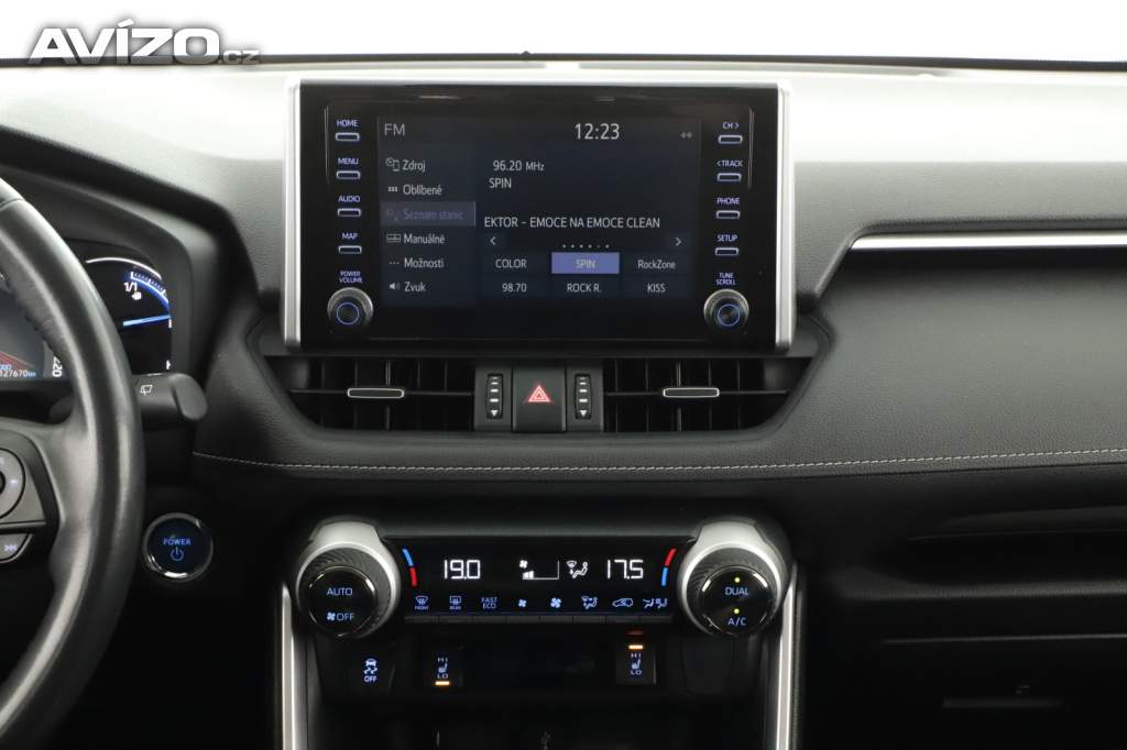 Foto inzerátu Toyota RAV 4 2.5 Hybrid