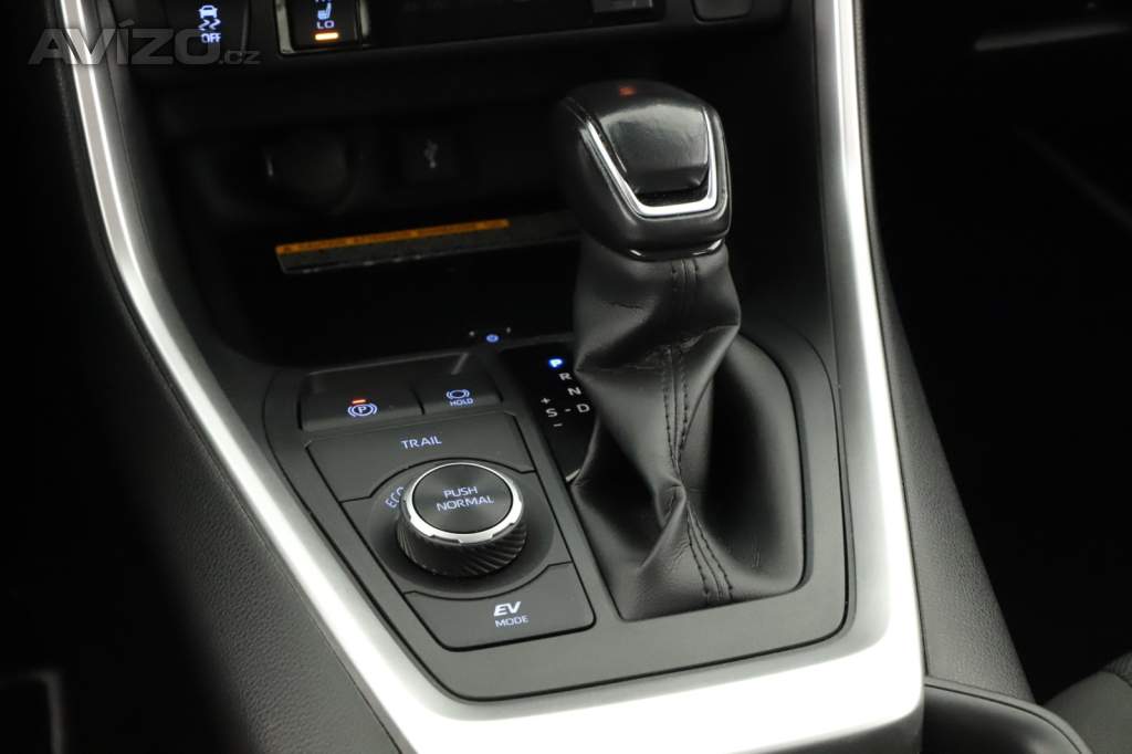 Foto inzerátu Toyota RAV 4 2.5 Hybrid