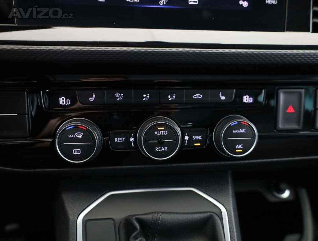 Foto inzerátu VW Multivan 2.0 TDI