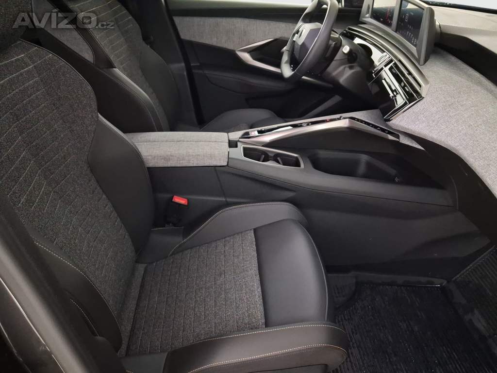 Foto inzerátu Peugeot 3008 1.2 MHEV