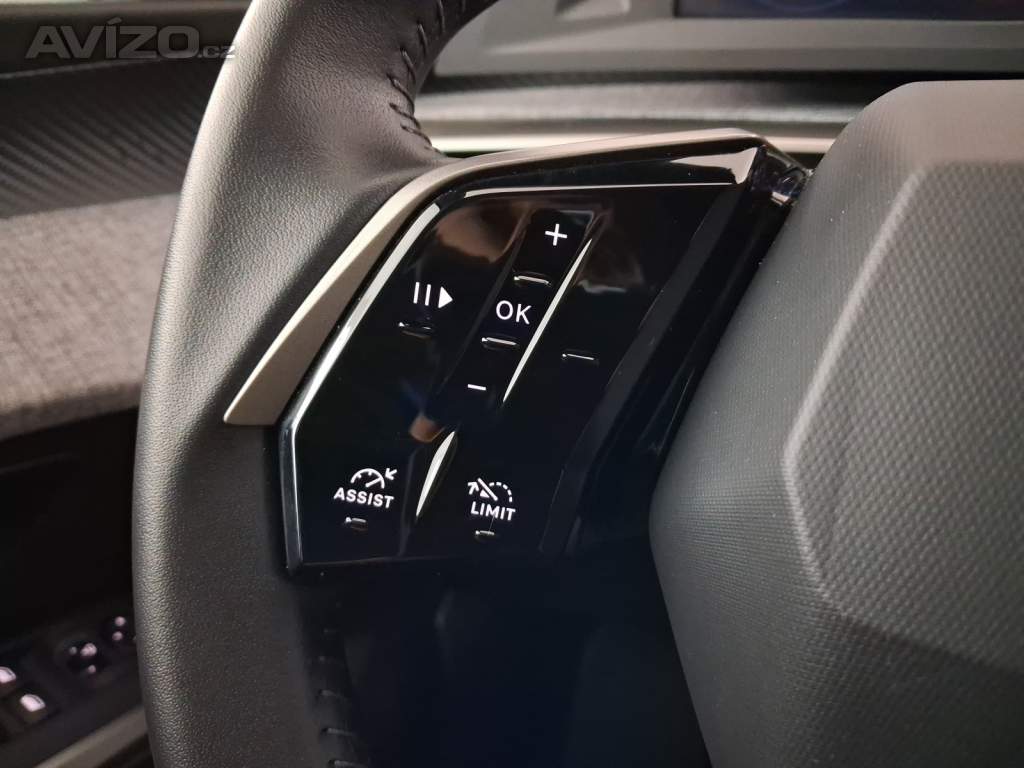 Foto inzerátu Peugeot 3008 1.2 MHEV