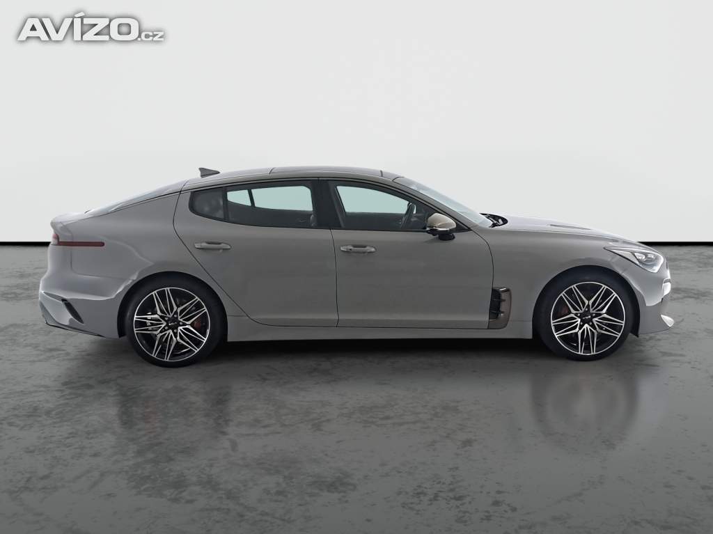 Foto inzerátu Kia Stinger 3.3 T-GDI
