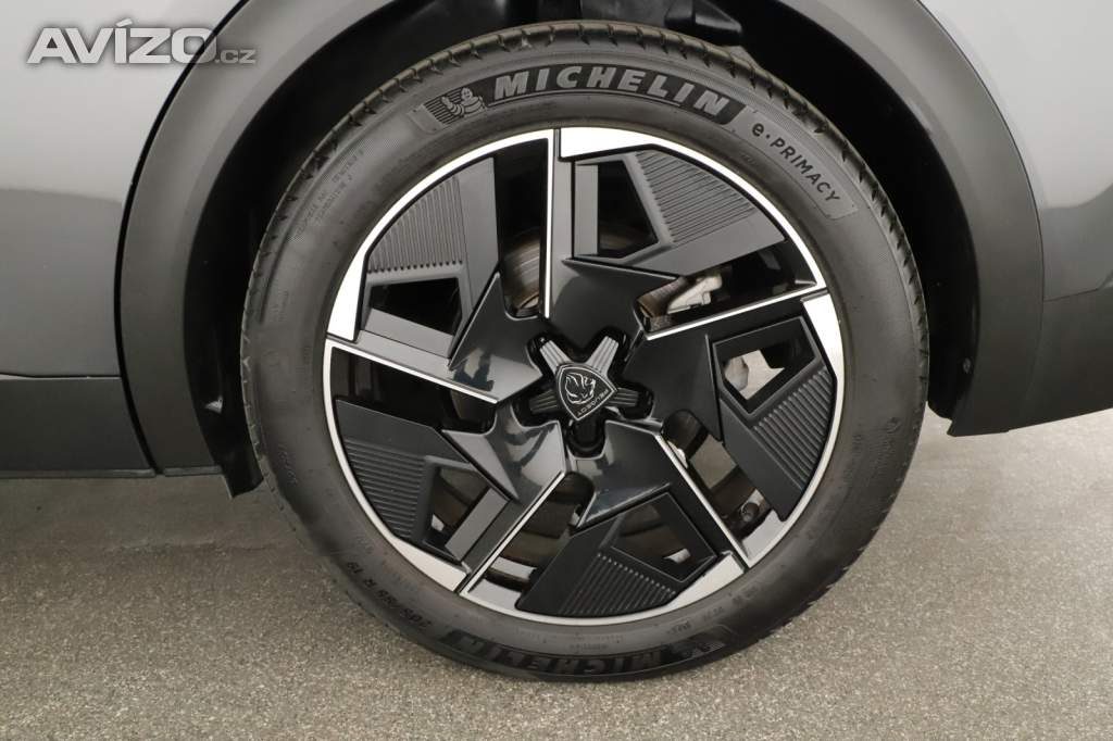 Foto inzerátu Peugeot 408 Hybrid 225