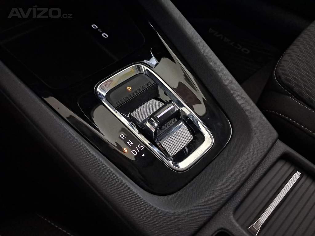 Foto inzerátu Skoda Octavia 1.5 TSI e-tec