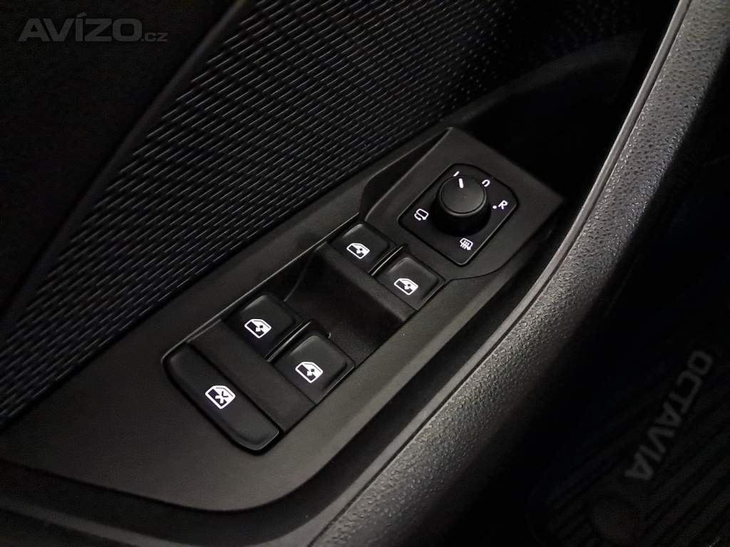 Foto inzerátu Skoda Octavia 1.5 TSI e-tec