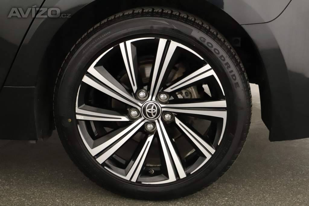 Foto inzerátu Toyota Corolla 2.0 Hybrid