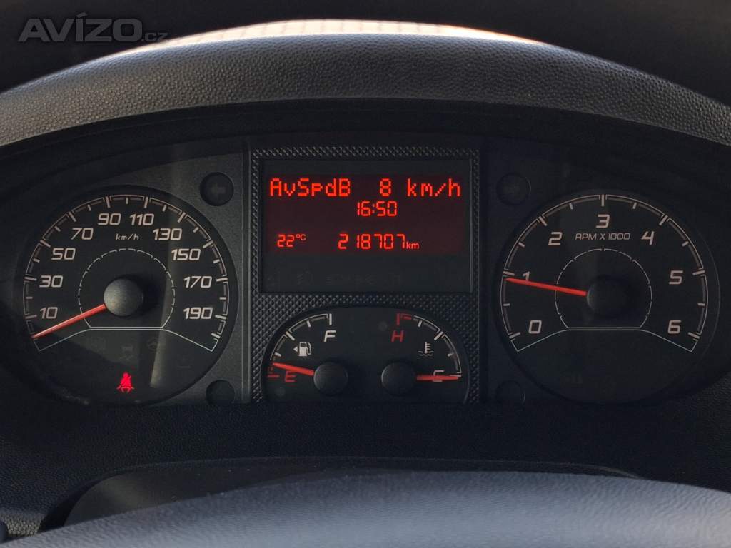 Foto inzerátu Citroen Jumper 2.2 BlueHDi