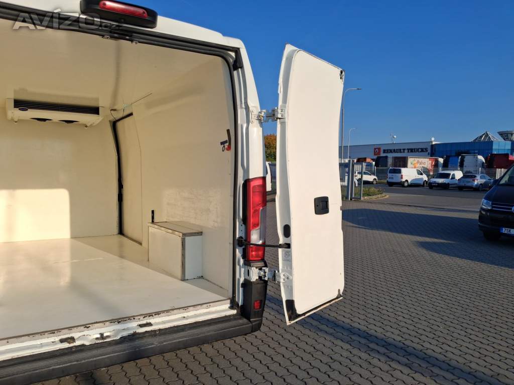 Foto inzerátu Citroen Jumper 2.2 BlueHDi