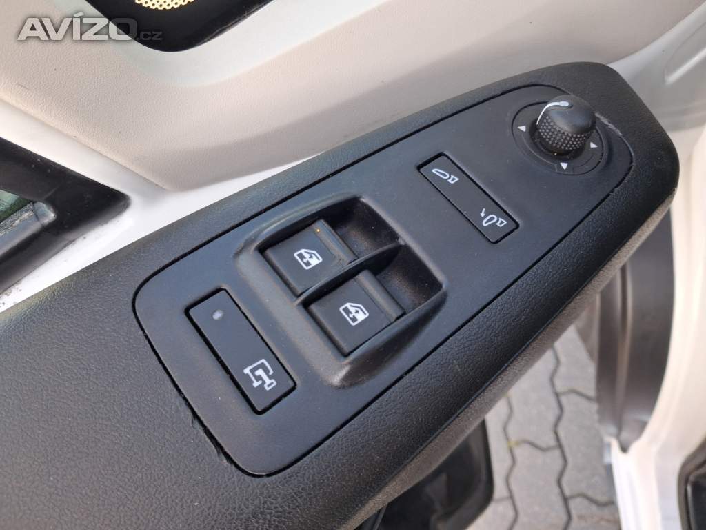 Foto inzerátu Citroen Jumper 2.2 BlueHDi