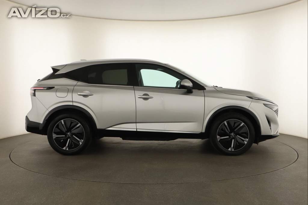 Foto inzerátu Nissan Qashqai 1.3 DIG-T MHEV