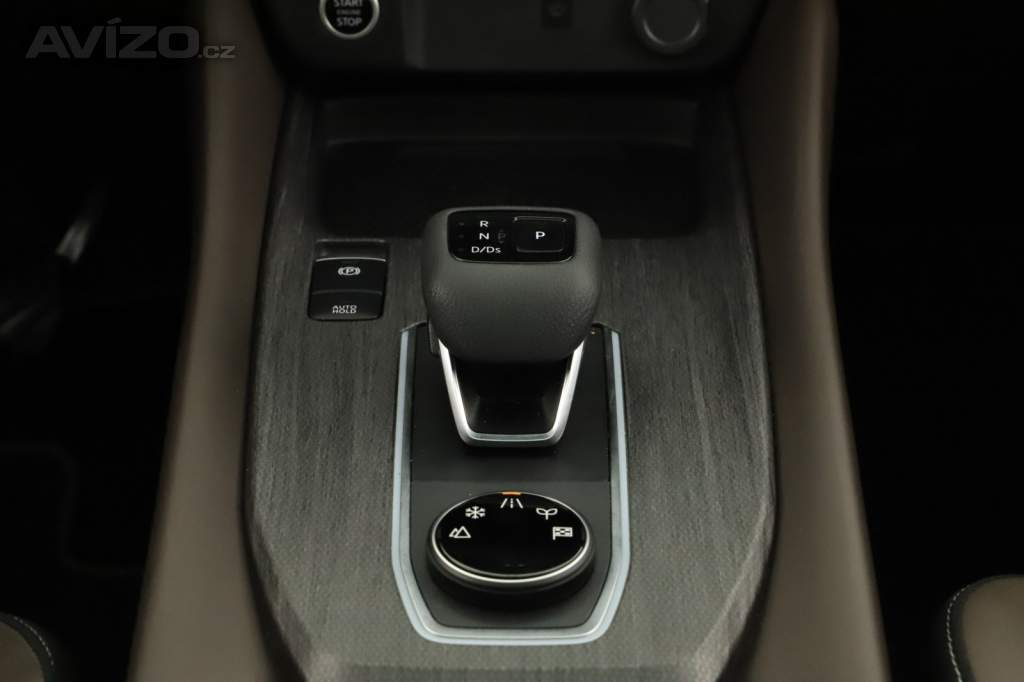 Foto inzerátu Nissan Qashqai 1.3 DIG-T MHEV