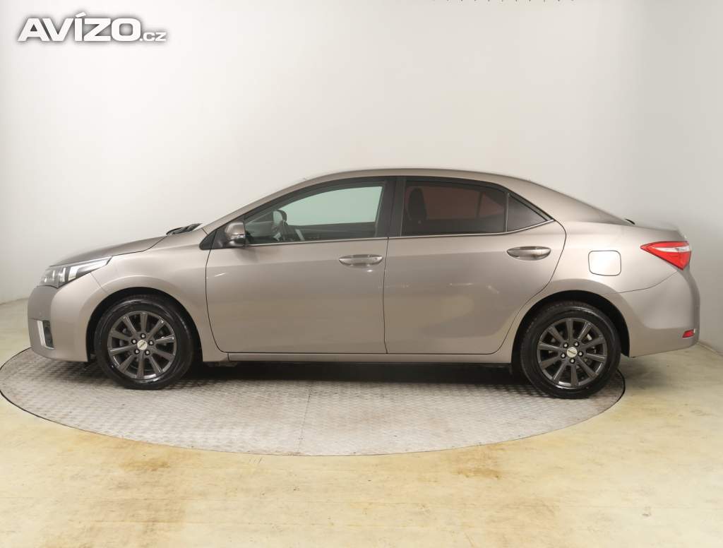 Foto inzerátu Toyota Corolla 1.6 Valvematic