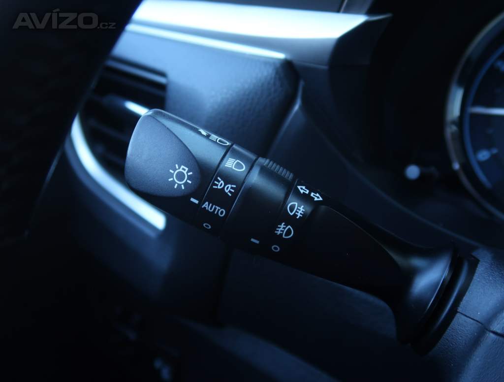 Foto inzerátu Toyota Corolla 1.6 Valvematic