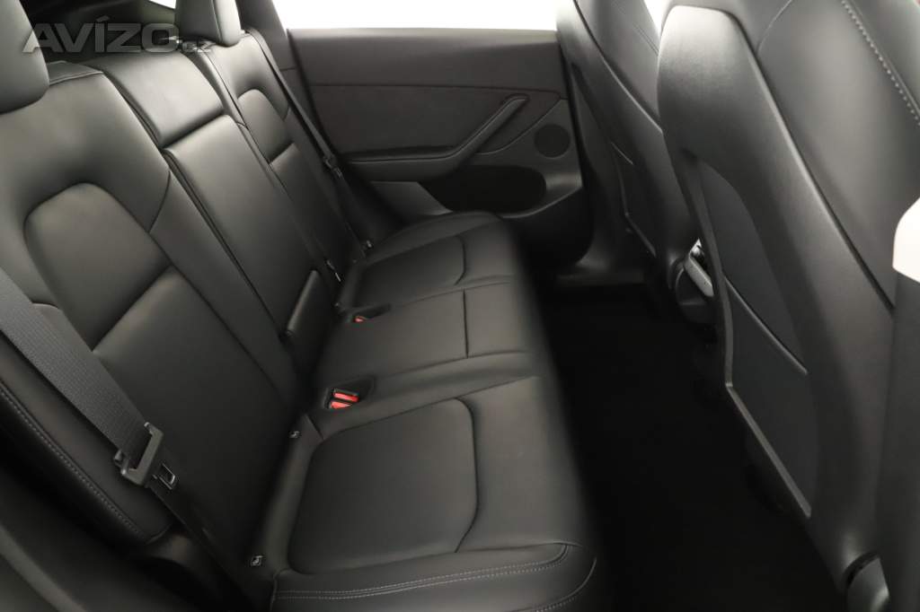 Foto inzerátu Tesla Model Y RWD LFP 60kWh