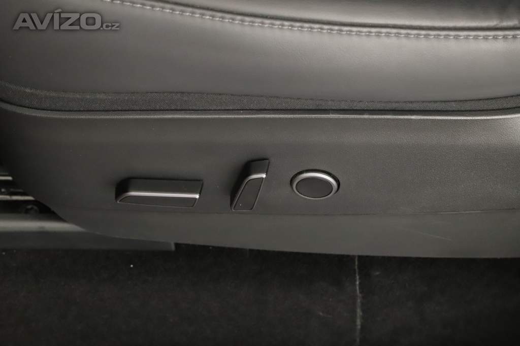 Foto inzerátu Tesla Model Y RWD LFP 60kWh