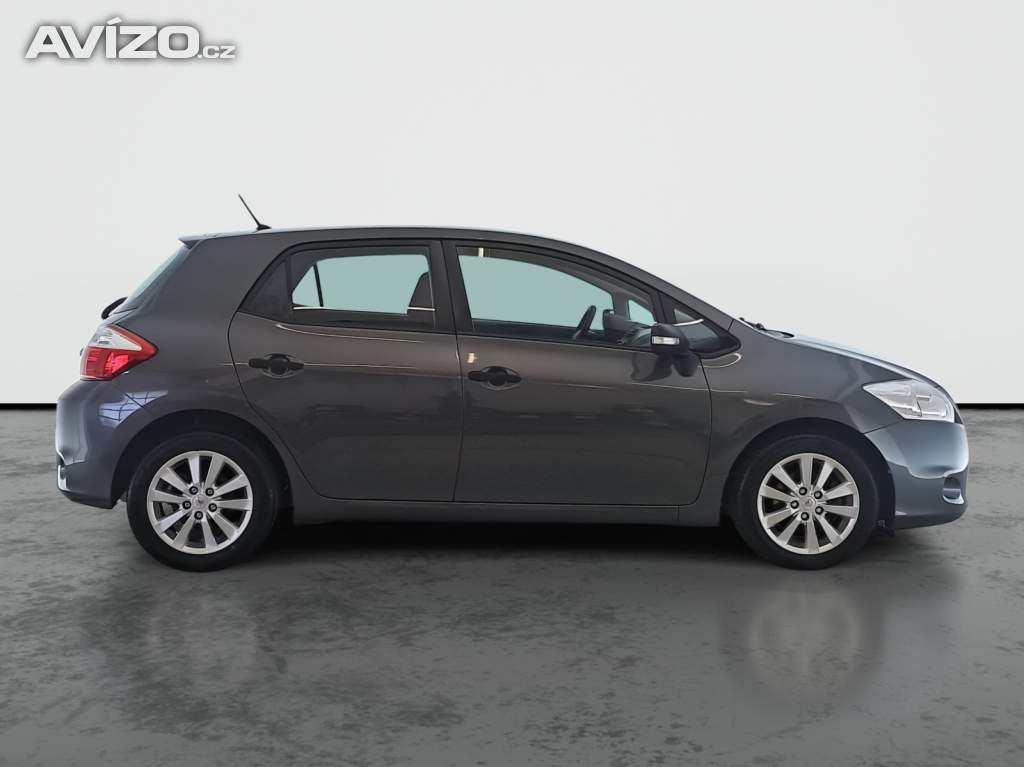 Foto inzerátu Toyota Auris 1.3 Dual VVT-i