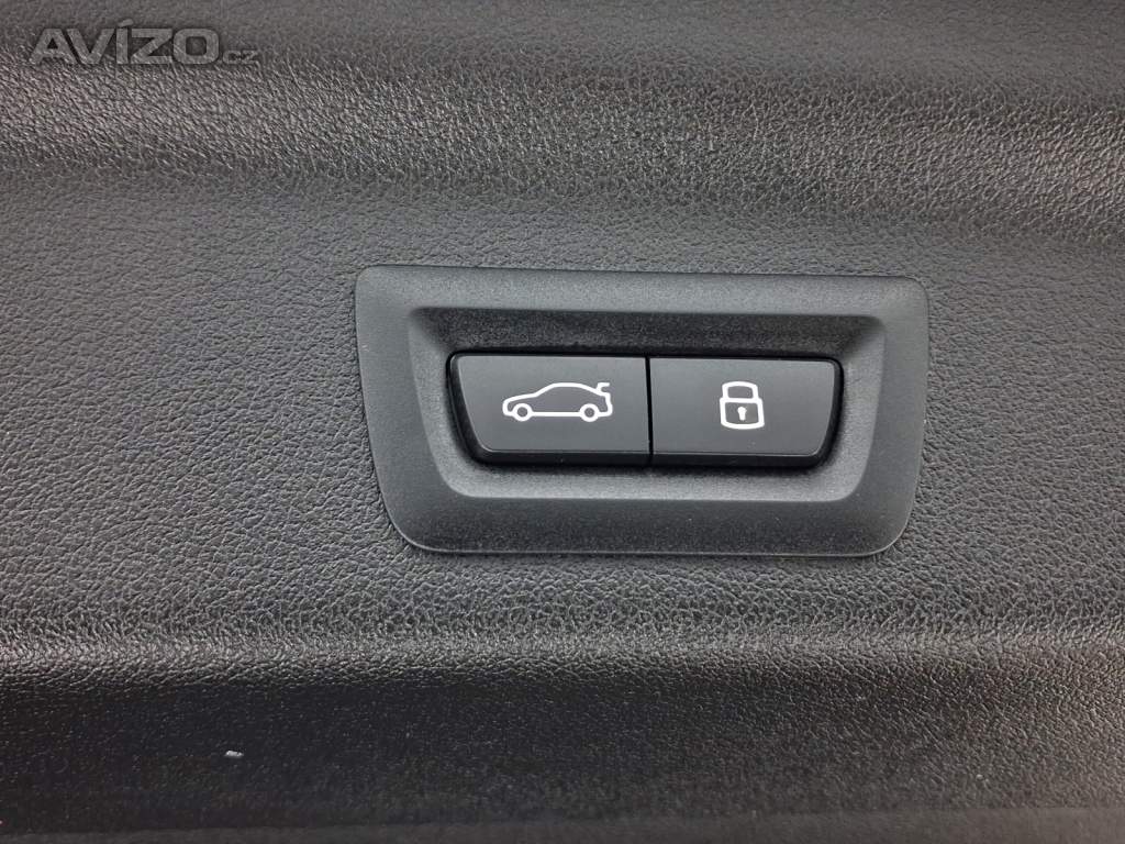 Foto inzerátu BMW X1 xDrive30e