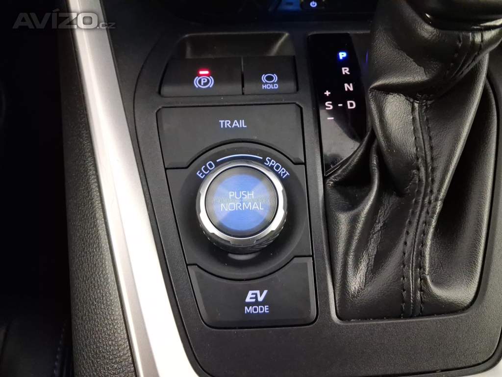 Foto inzerátu Toyota RAV 4 2.5 Hybrid