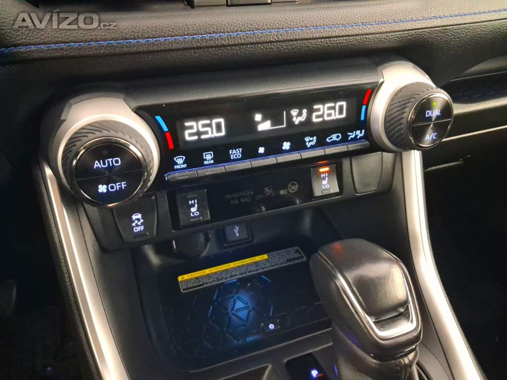 Foto inzerátu Toyota RAV 4 2.5 Hybrid