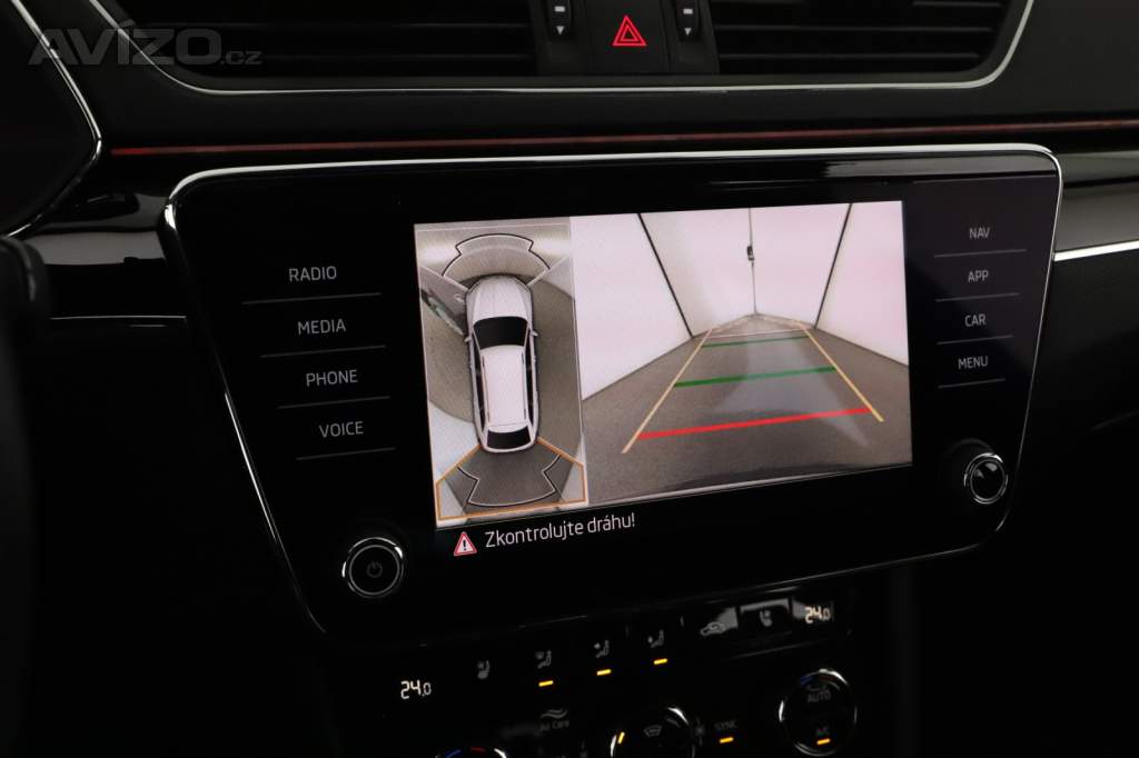 Foto inzerátu Skoda Superb 1.5 TSI
