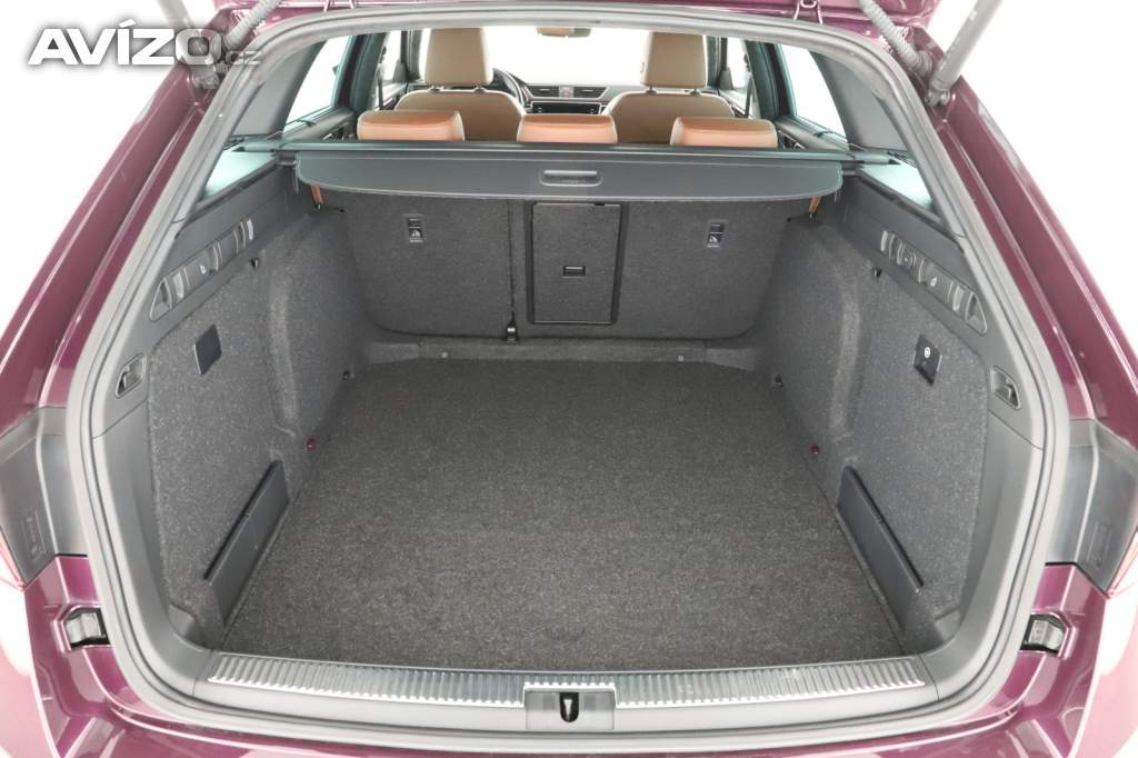 Foto inzerátu Skoda Superb 1.5 TSI