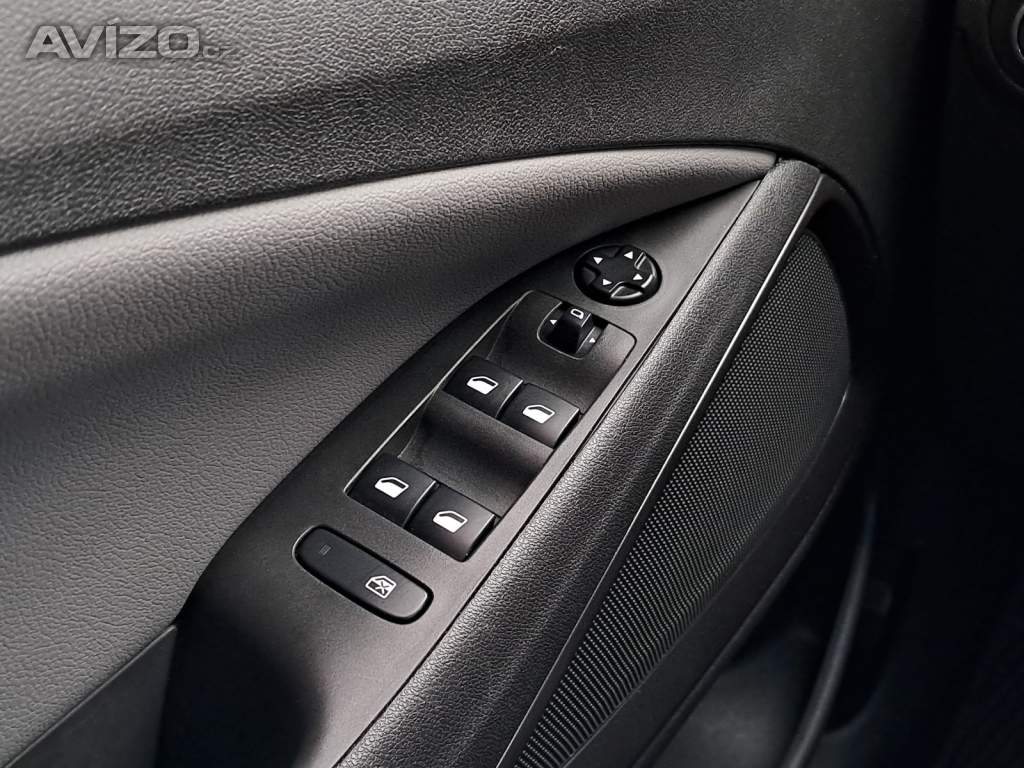 Foto inzerátu Opel Crossland 1.2 Turbo