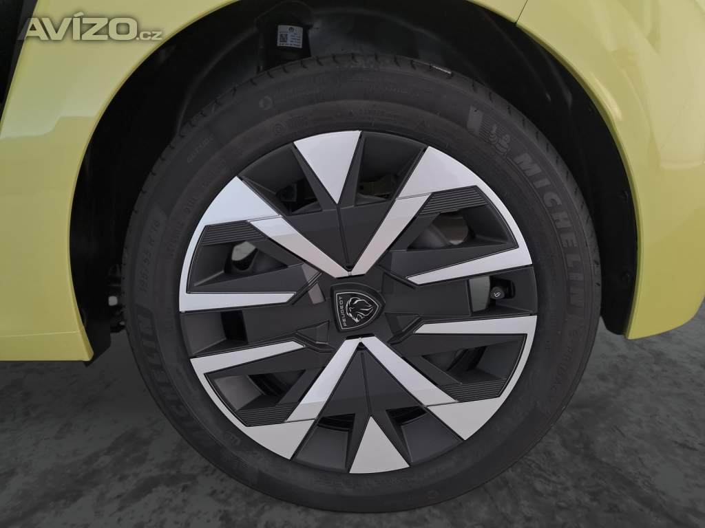 Foto inzerátu Peugeot 208 1.2 Hybrid