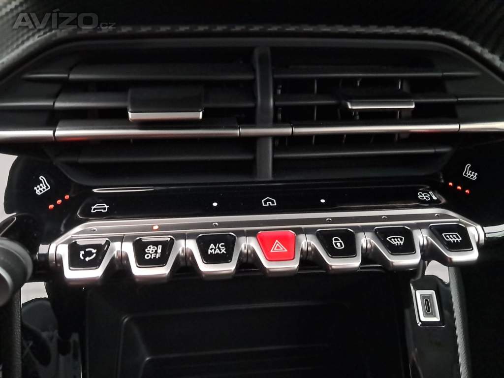 Foto inzerátu Peugeot 208 1.2 Hybrid