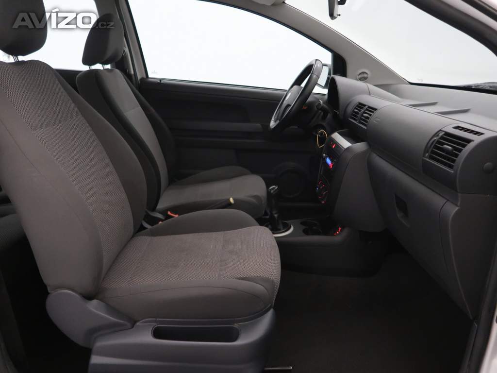 Foto inzerátu VW Fox 1.4 TDI