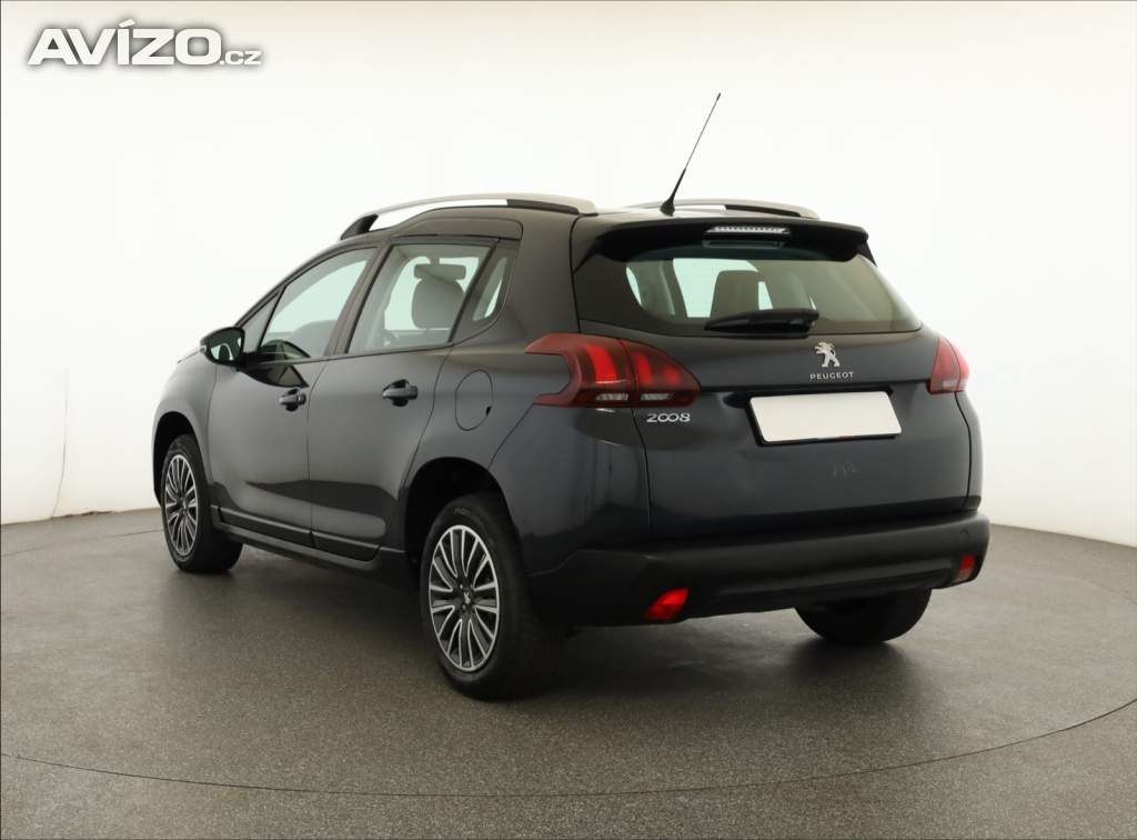 Foto inzerátu Peugeot 2008 1.2 PureTech