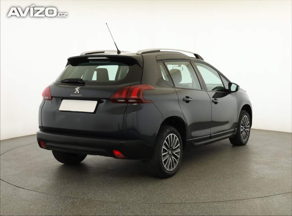 Foto inzerátu Peugeot 2008 1.2 PureTech