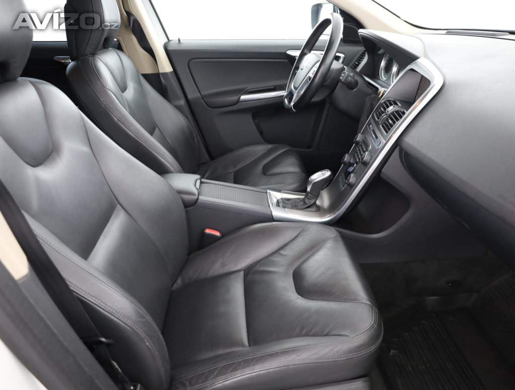 Foto inzerátu Volvo XC60 D5
