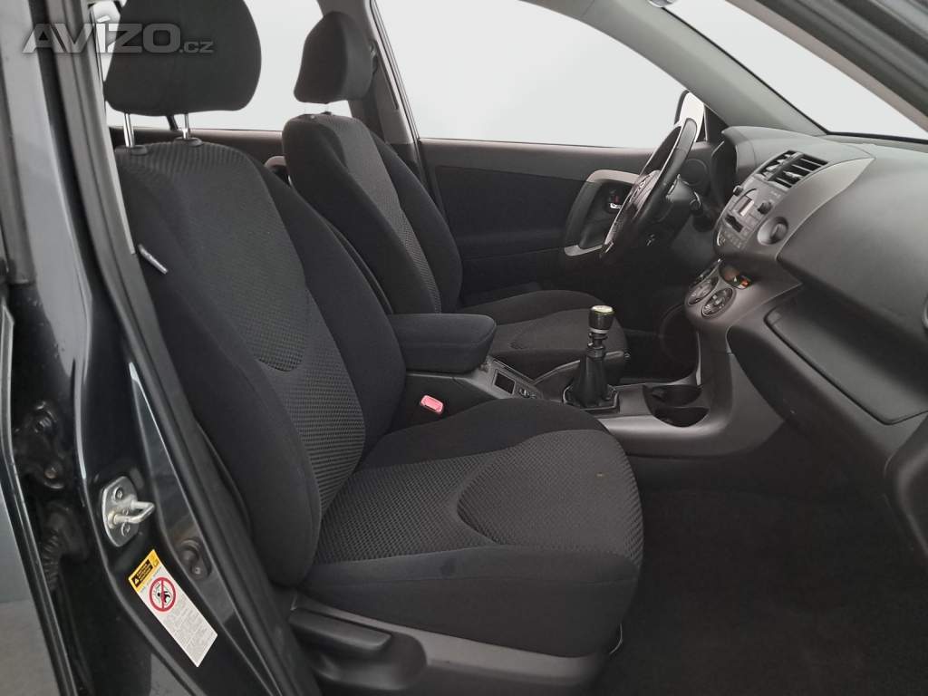 Foto inzerátu Toyota RAV 4 2.2 D-4D