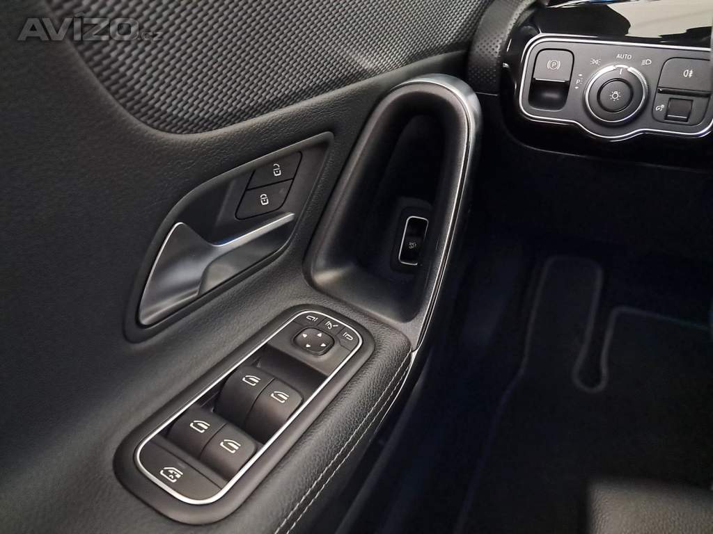 Foto inzerátu Mercedes CLA 200