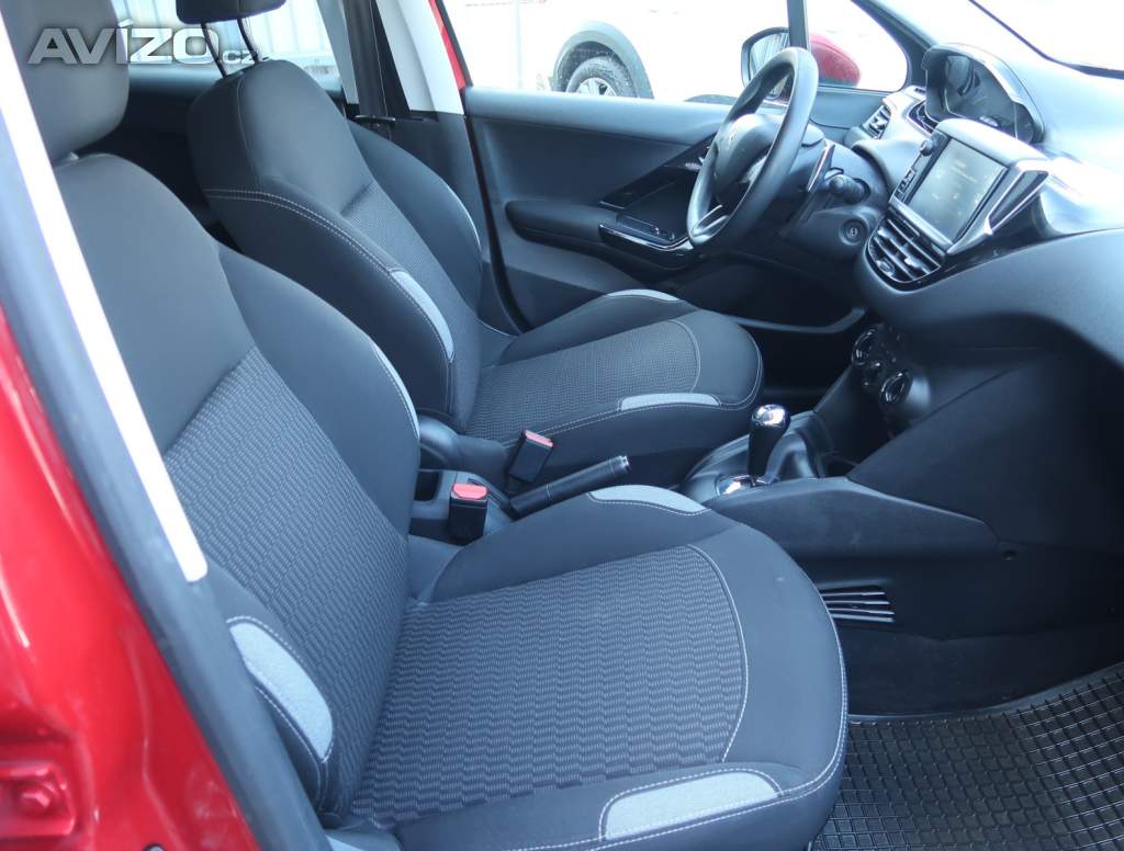 Foto inzerátu Peugeot 208 1.2 PureTech