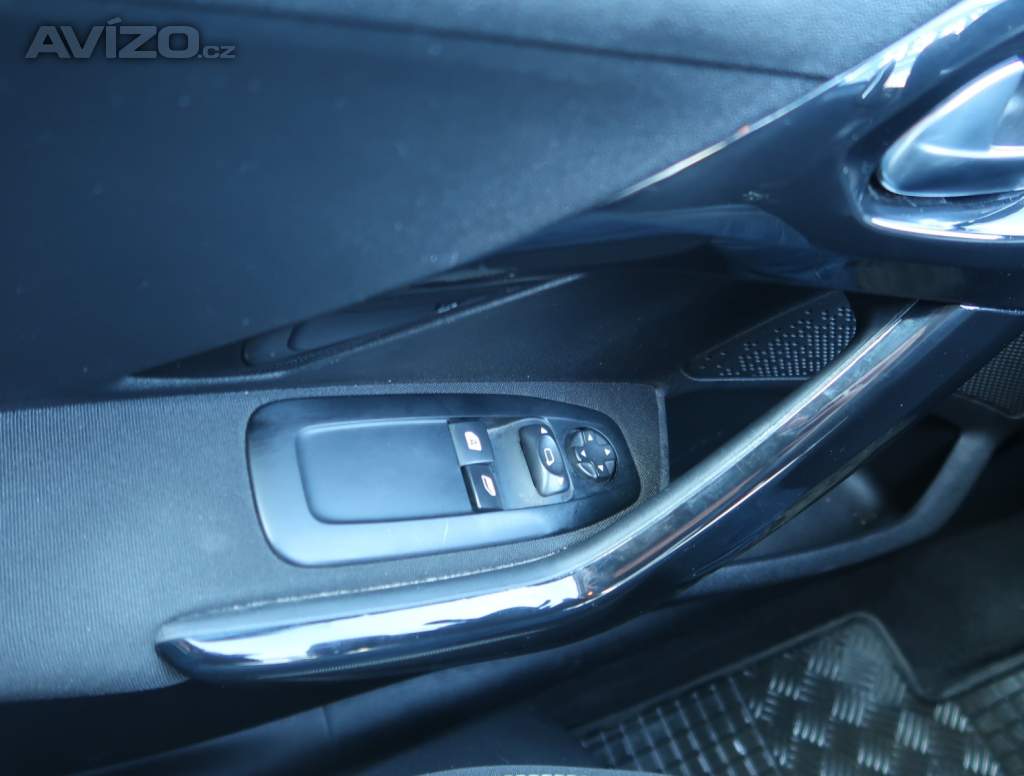 Foto inzerátu Peugeot 208 1.2 PureTech