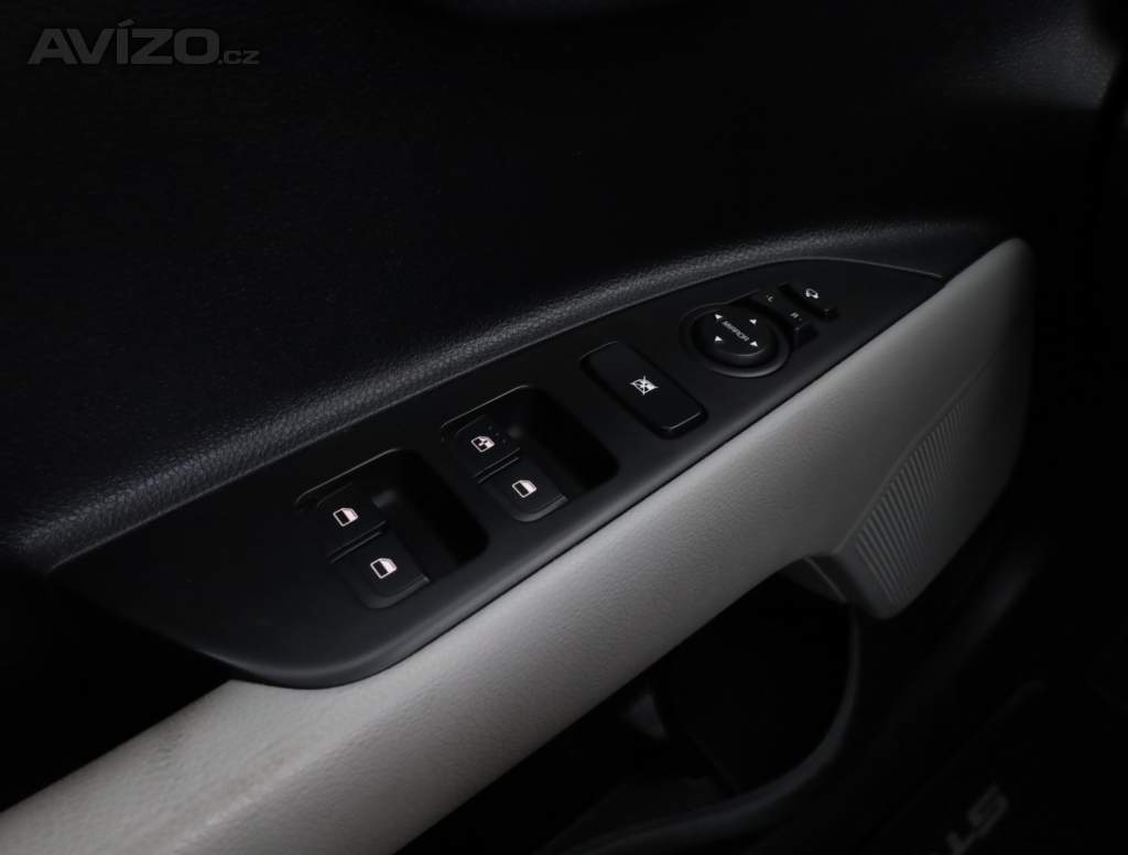 Foto inzerátu Kia Stonic 1.2 DPI
