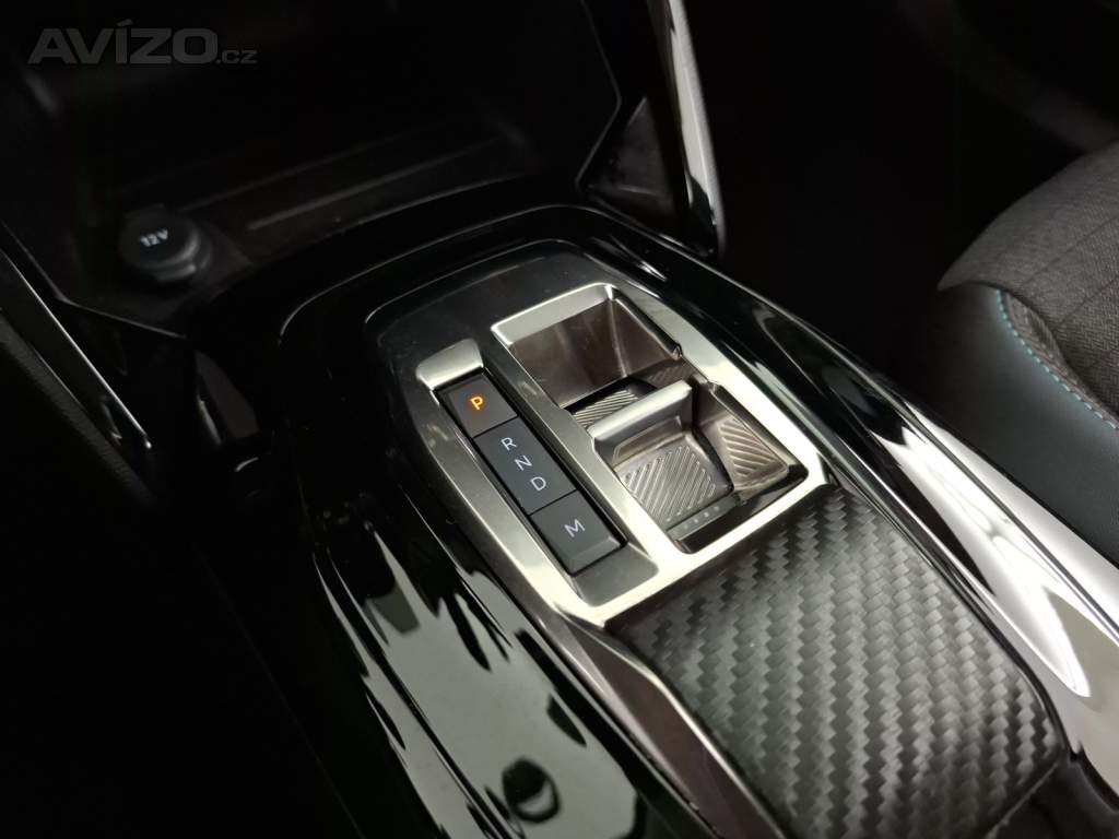Foto inzerátu Peugeot 2008 1.2 PureTech