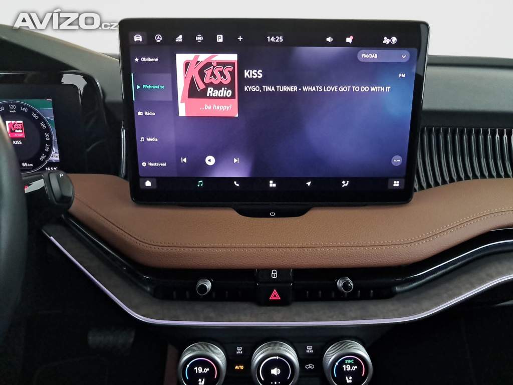 Foto inzerátu Skoda Superb 1.5 TSI