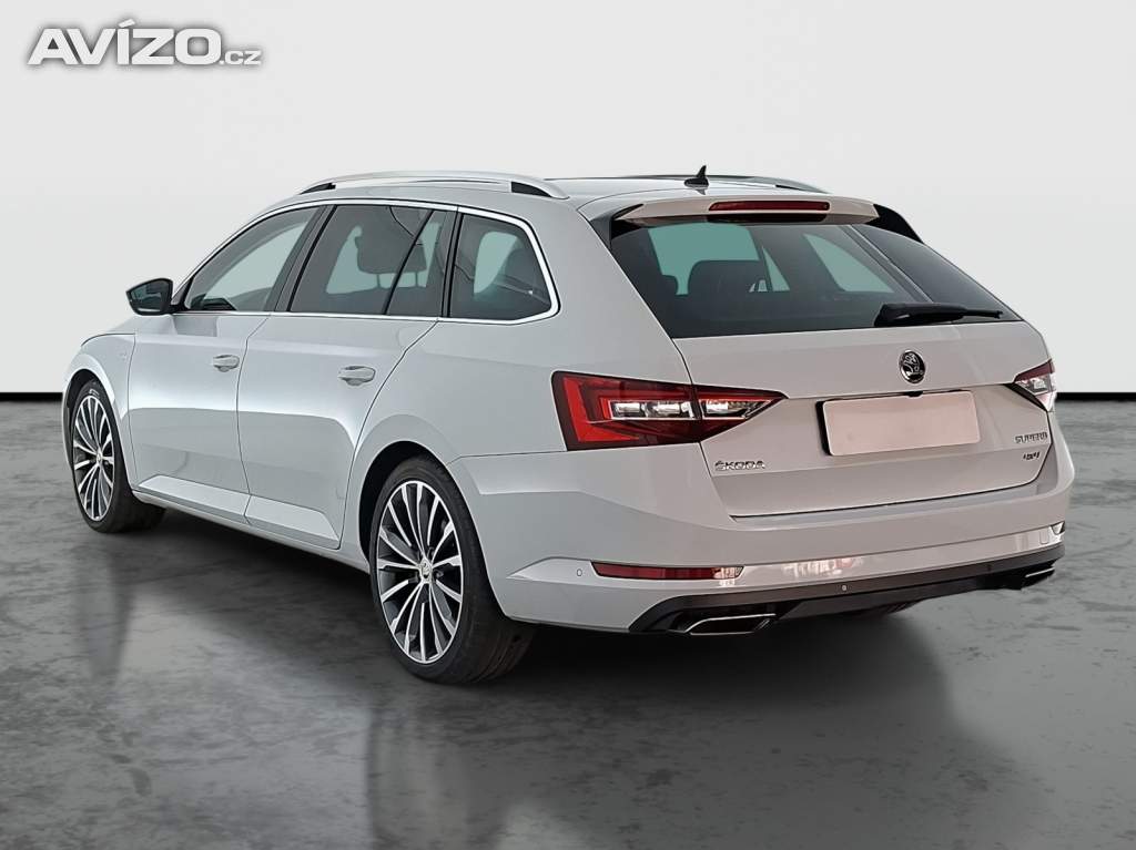 Foto inzerátu Skoda Superb 2.0 TSI