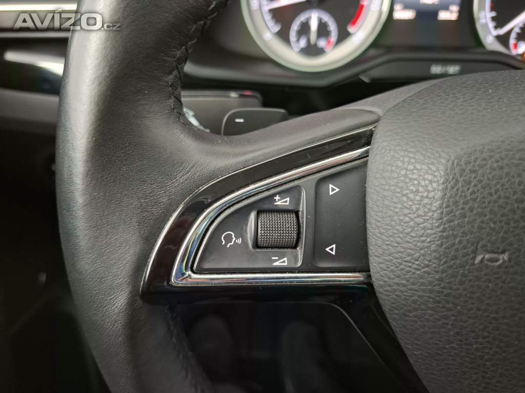 Foto inzerátu Skoda Superb 2.0 TSI
