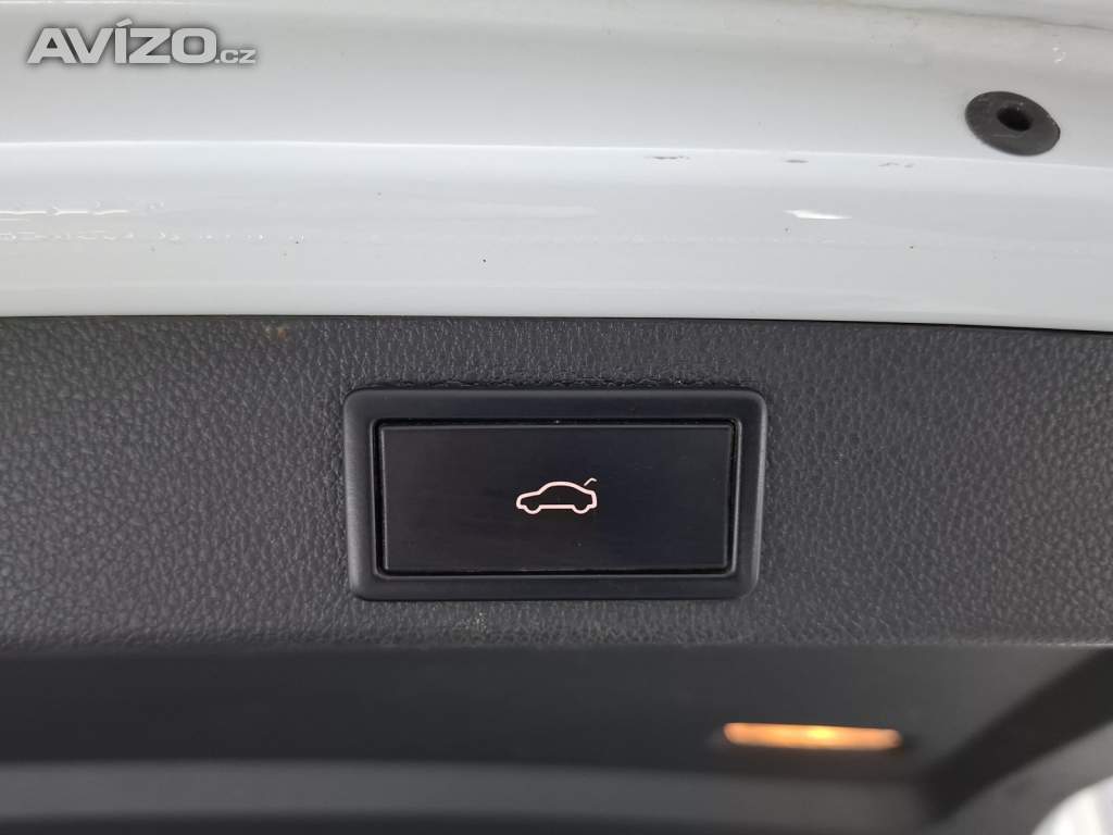Foto inzerátu Skoda Superb 2.0 TSI