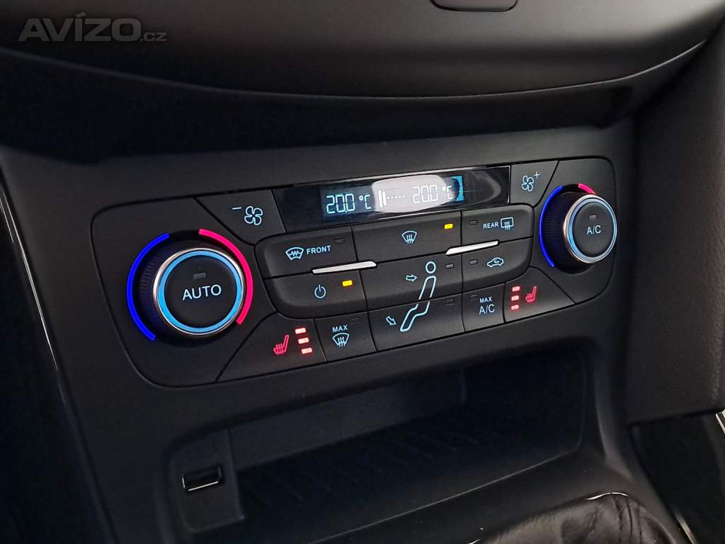 Foto inzerátu Ford Focus 1.5 TDCi