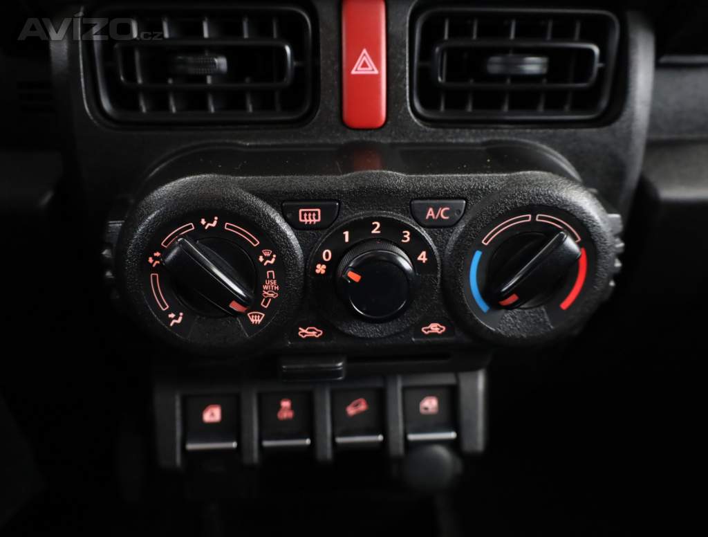 Foto inzerátu Suzuki Jimny 1.5 AllGrip