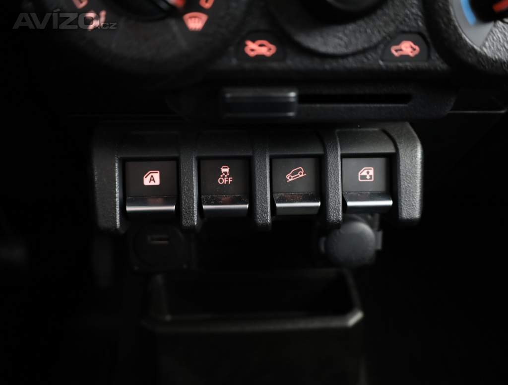 Foto inzerátu Suzuki Jimny 1.5 AllGrip